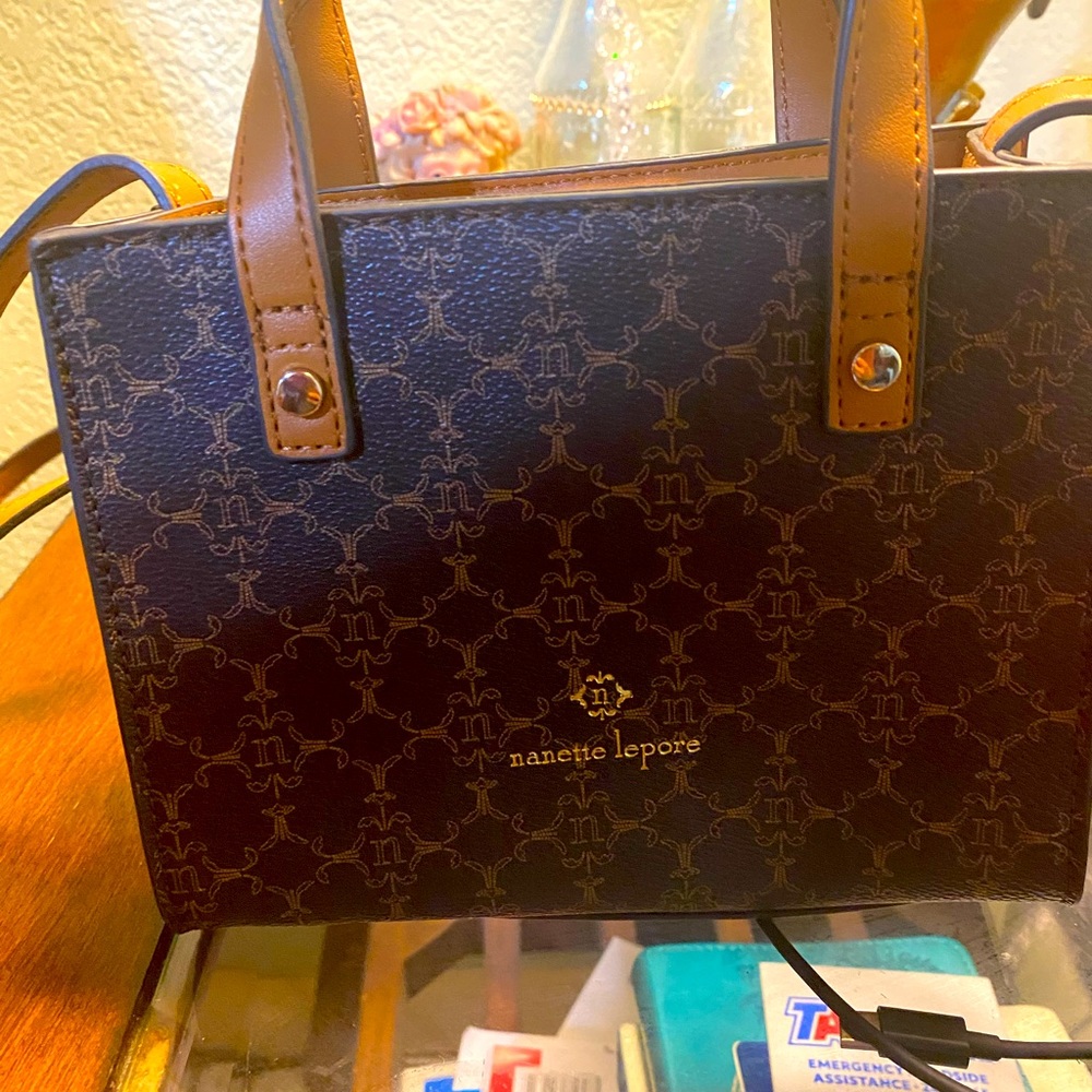 Small crossbody purse 👜